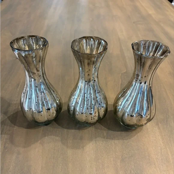 (3) Pretty Silver Mercury Glass Vases Set - Picture 10 of 13